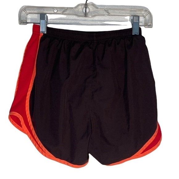 🌻Nike Dri-Fit Tempo lined shorts. Like new. Size XS - Picture 1 of 5